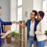 How Do Property Managers Handle Rent Collection and Late Payments?