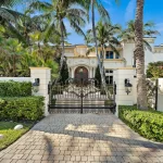 Manalapan luxury property management